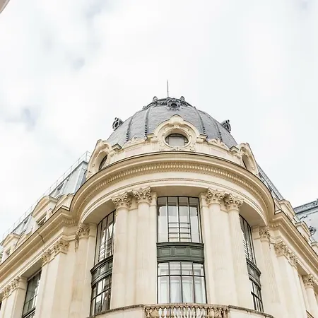 Veeve - Modish Style By The Palais Royal * Paris