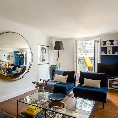 Veeve - Modish Style By The Palais Royal Apartment *